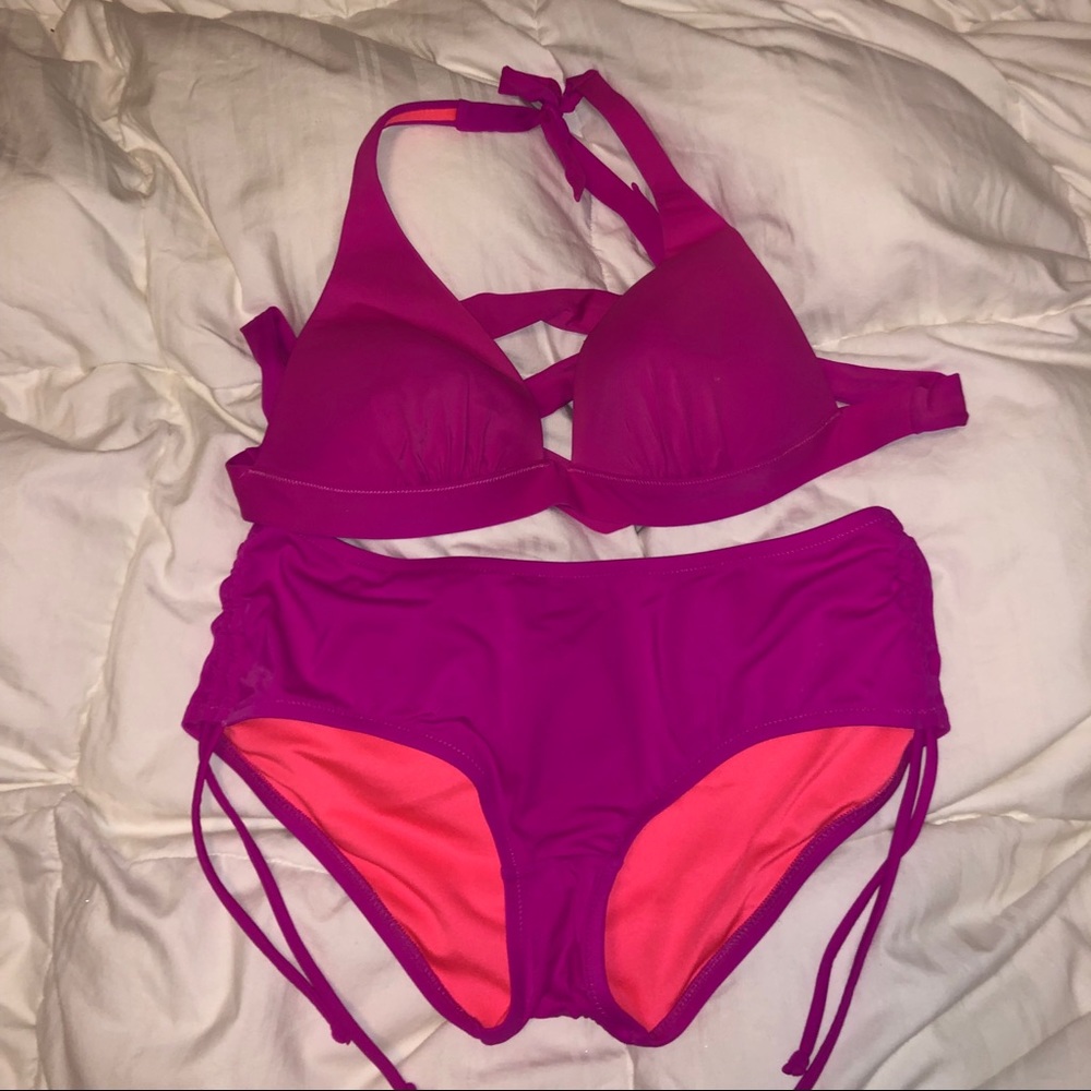 Victoria’s Secret 2 piece bathing suit!